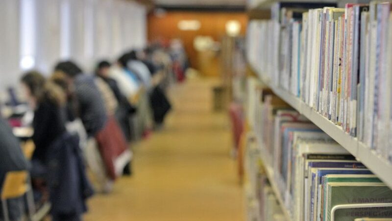 БИБЛИОТЕКИ БАРСЕЛОНЫ ГОТОВЫ ПРИЙТИ НА ПОМОЩЬ ВЫПУСКНИКАМ