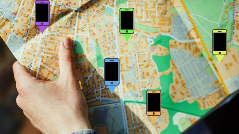 В ИСПАНИИ БУДУТ СЛЕДИТЬ ЗА СМАРТФОНАМИ ТУРИСТОВ